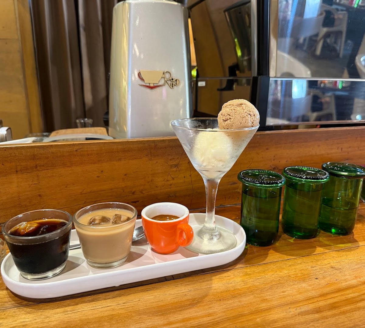 Seniman Coffee specialty coffee shop in Bali - photo 7