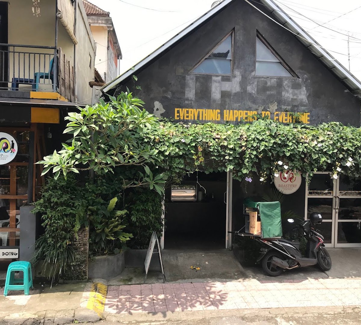 Seniman Coffee specialty coffee shop in Bali - photo 10
