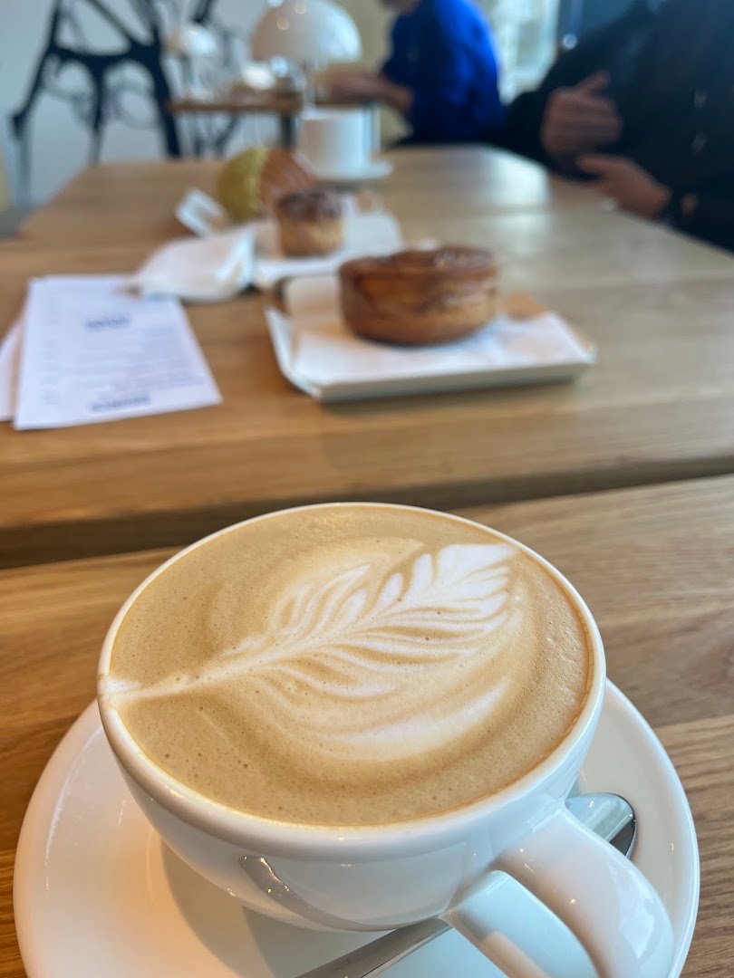Coffee at TISSE Bakery Smíchov, specialty coffee shop in Prague