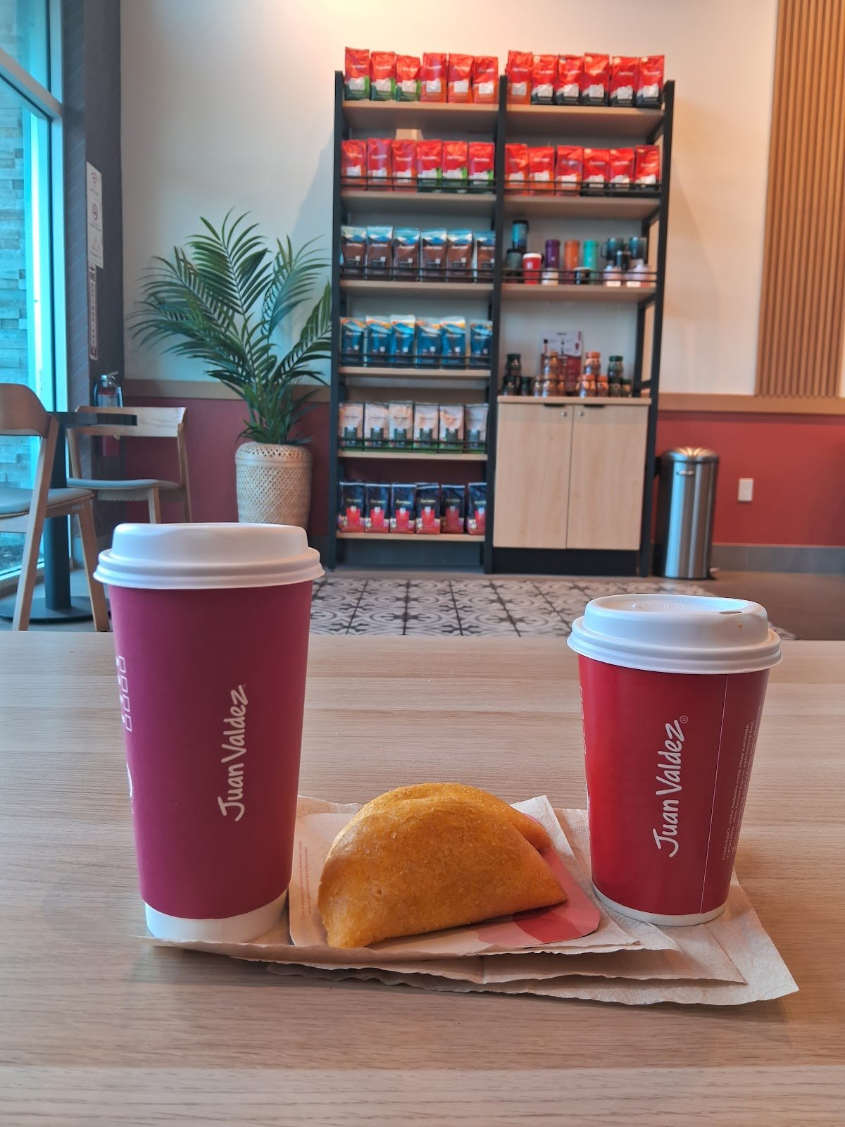 Juan Valdez - International Drive specialty coffee shop in Orlando - photo 4