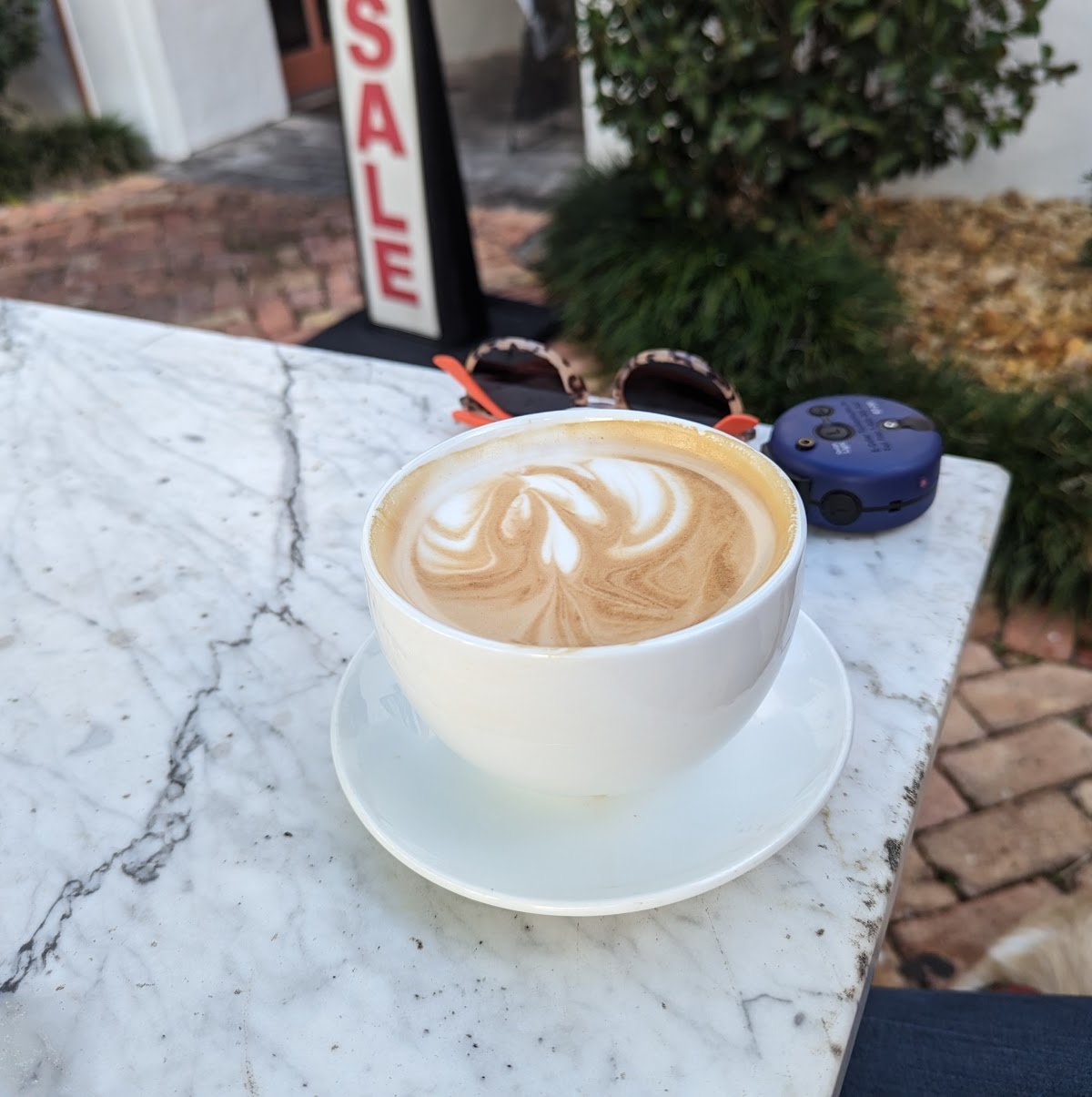 Barnie's Coffee & Tea Co. specialty coffee shop in Orlando - photo 8