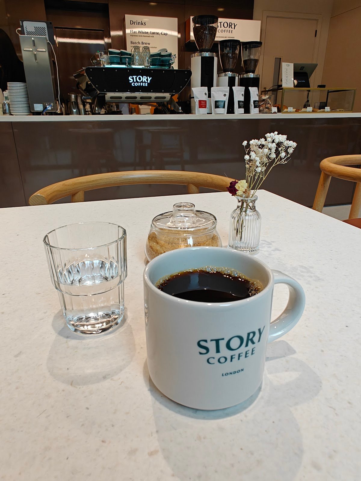 Story Coffee specialty coffee shop in London - photo 2