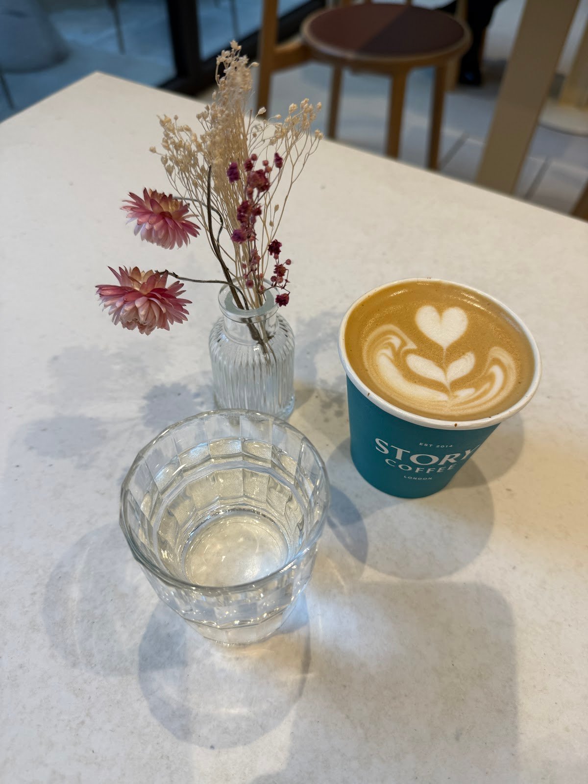 Story Coffee specialty coffee shop in London - photo 4