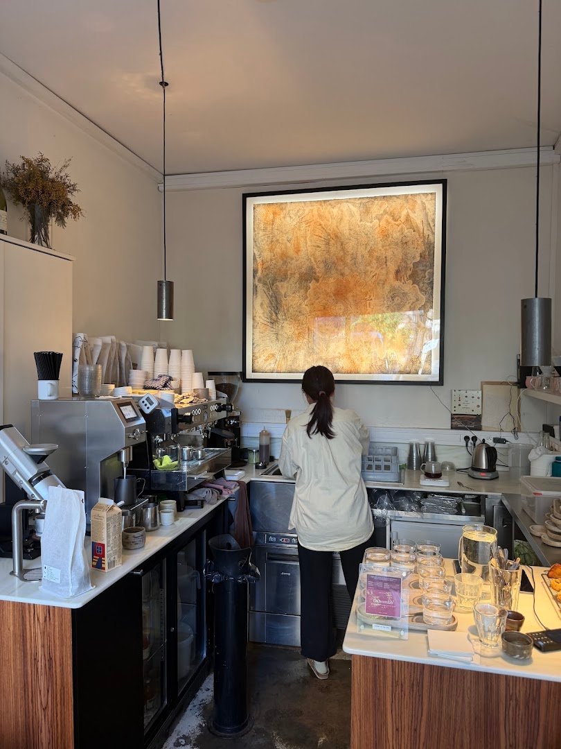 I.O Café specialty coffee shop in Paris - photo 9