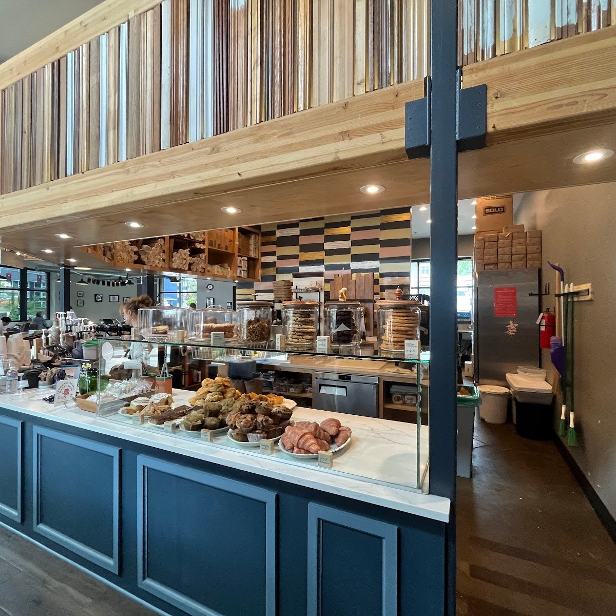 Insomnia Coffee Co - Cedar Mill specialty coffee shop in Portland - photo 11