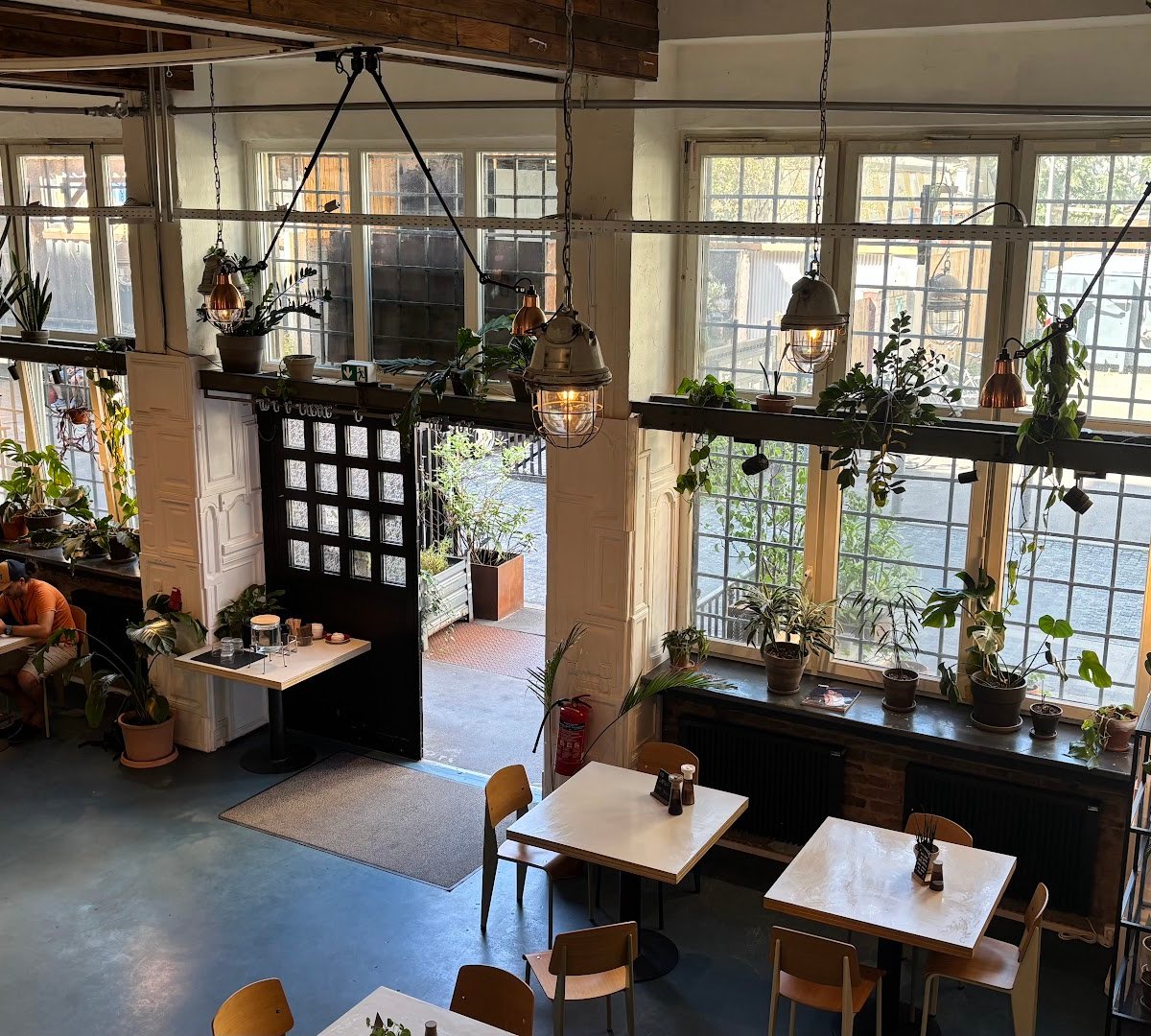 The Greens - Coffee & Plants specialty coffee shop in Berlin - photo 4
