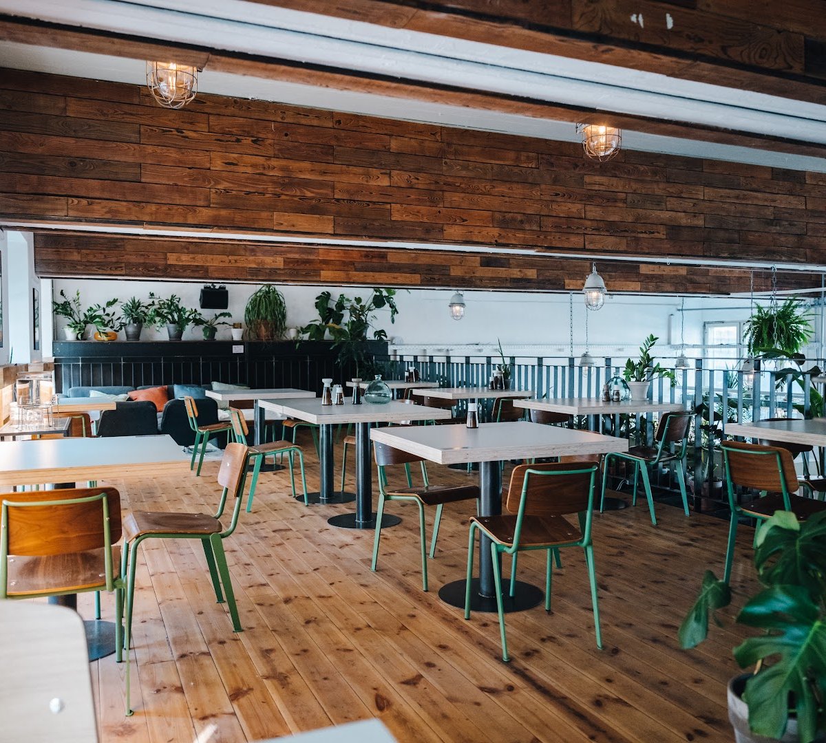The Greens - Coffee & Plants specialty coffee shop in Berlin - photo 6