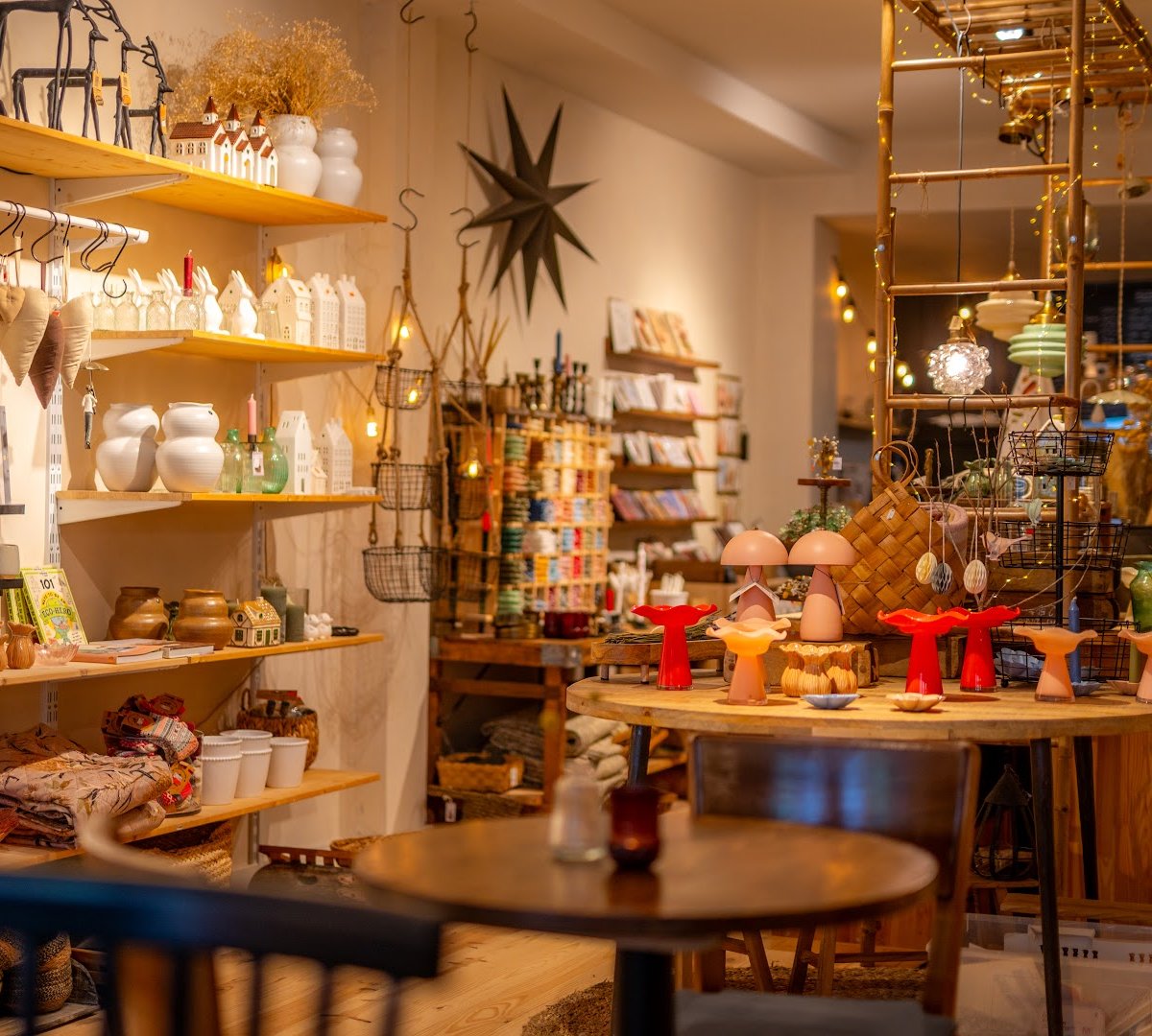 Interior of Mel Living Nordic Shop & Café, specialty coffee shop in Porto
