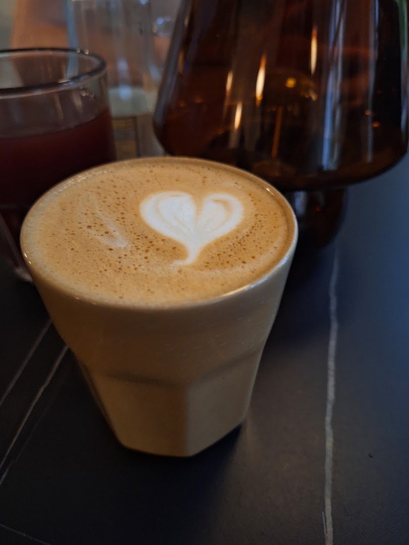 Coffee at Fortunata, specialty coffee shop in Warsaw