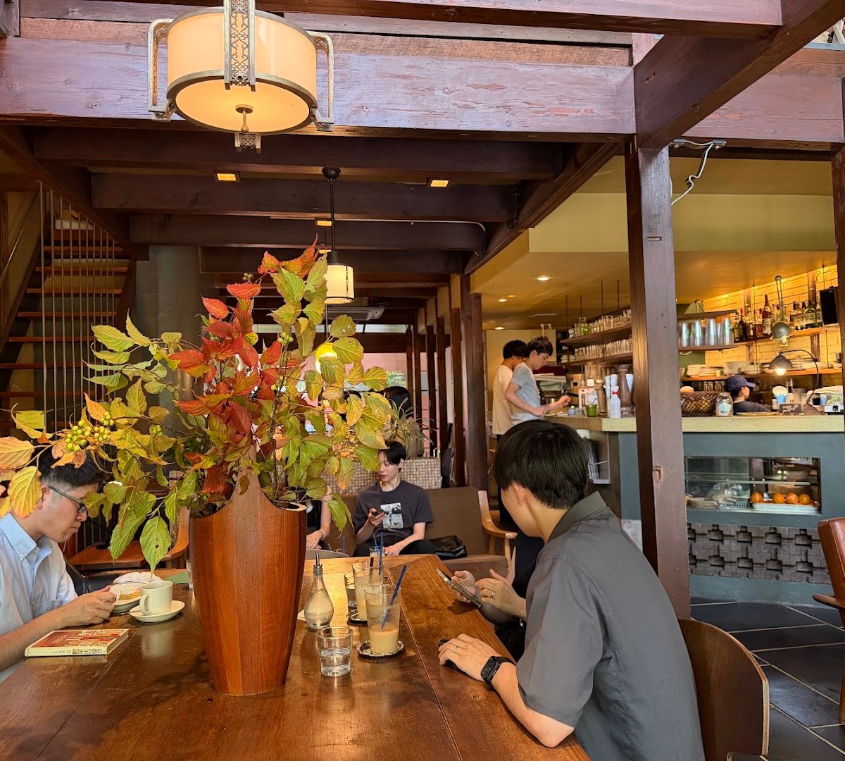 Cafe Bibliotic Hello! specialty coffee shop in Kyoto - photo 5