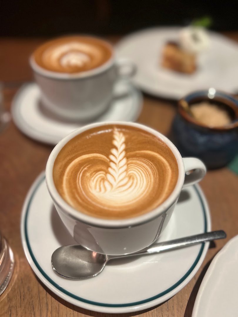 Cafe Bibliotic Hello! specialty coffee shop in Kyoto - photo 10
