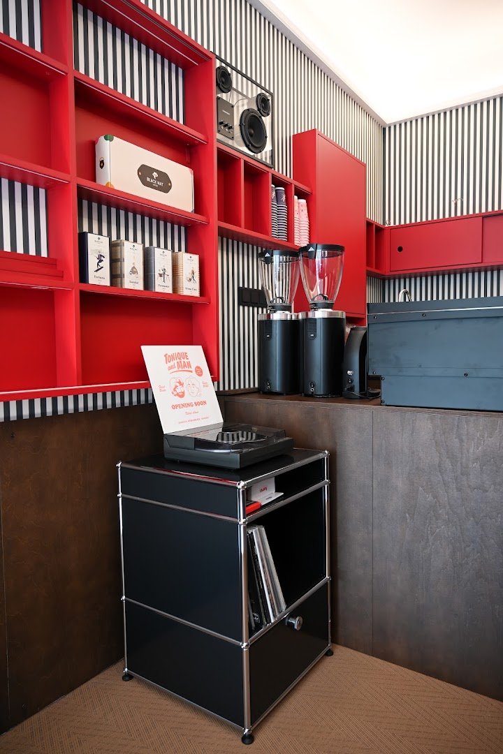 Black Hat Coffee - Specialty Espresso Bar Berlin specialty coffee shop in Berlin - photo 6