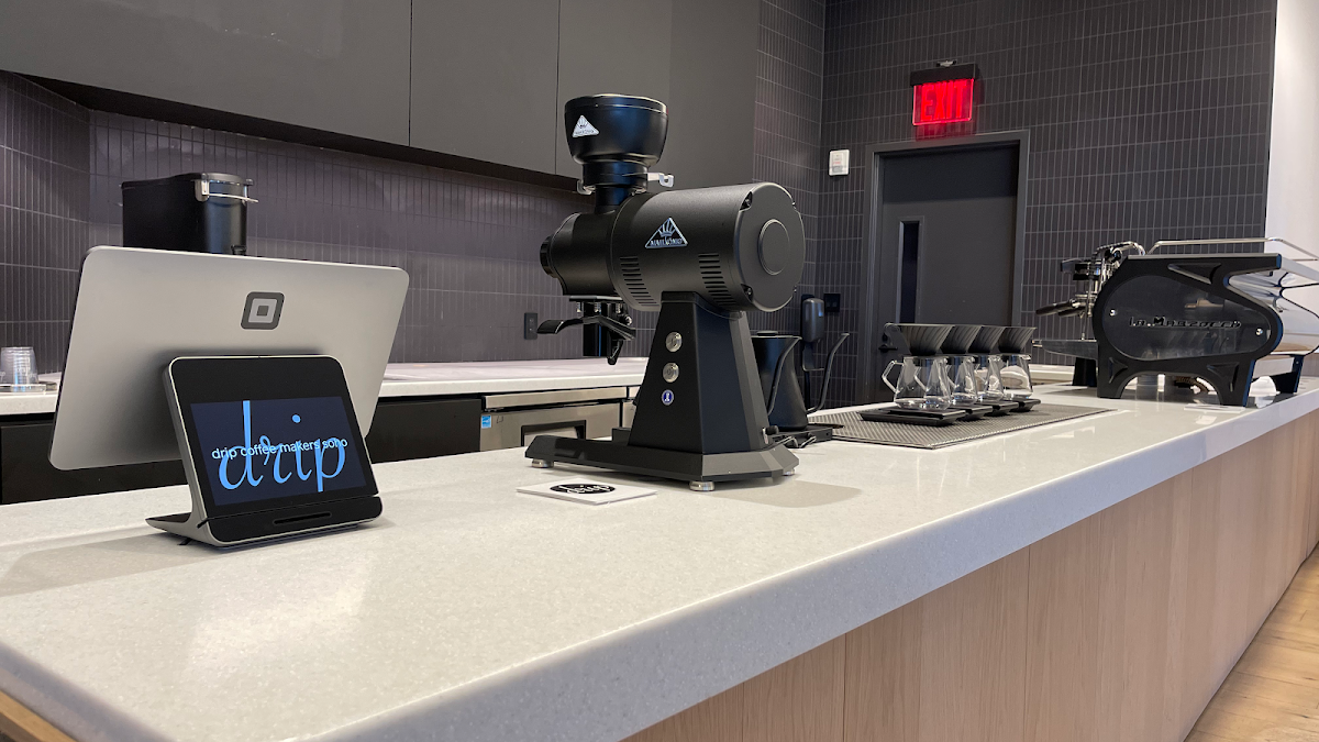 drip coffee makers specialty coffee shop in New York - photo 4
