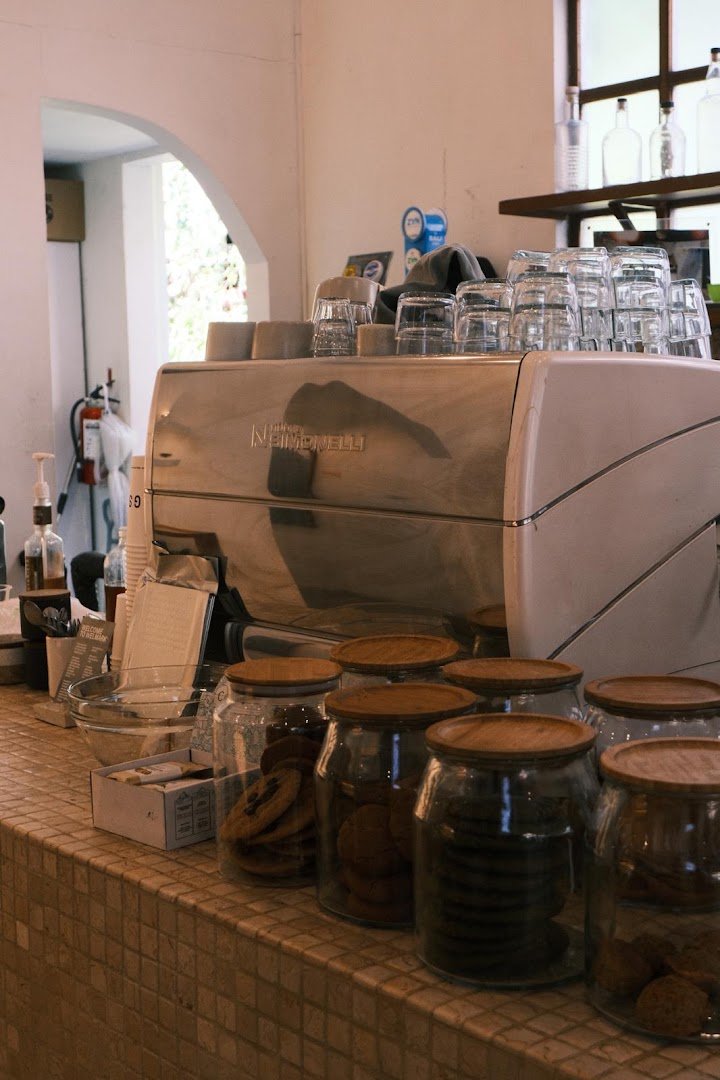 BGS Uluwatu - Bali Surf Shop & Coffee Bar specialty coffee shop in Bali - photo 8
