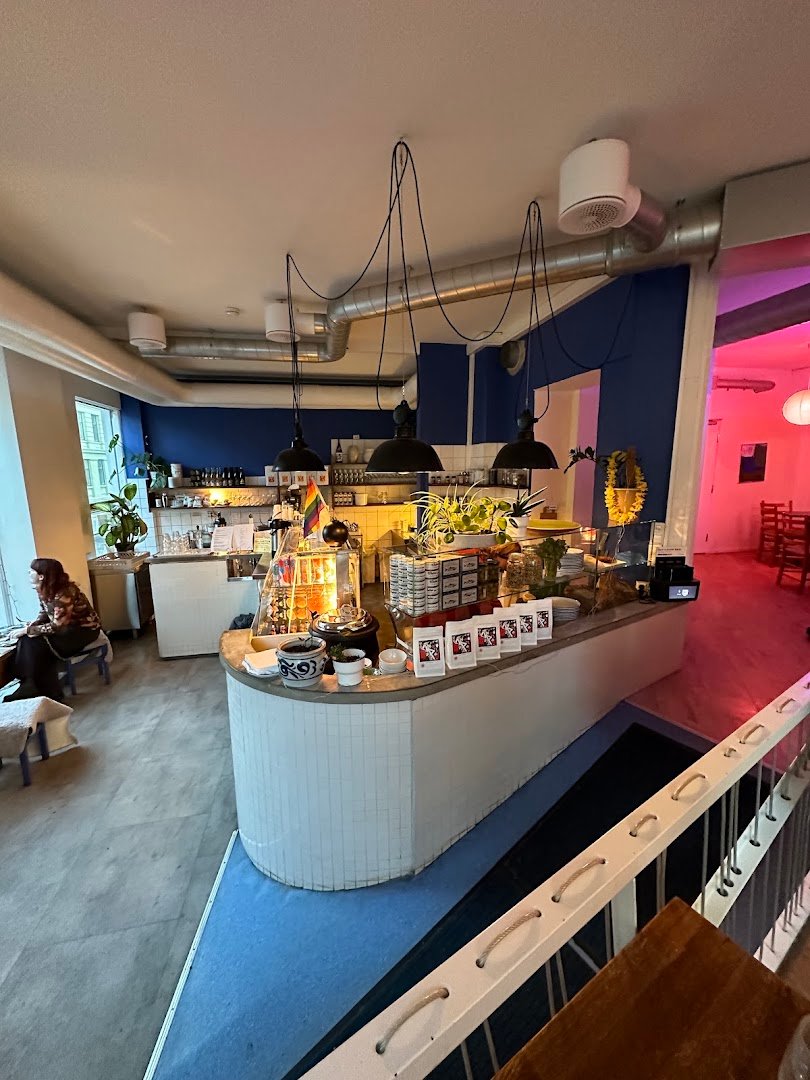 Interior of Liebling, specialty coffee shop in Oslo
