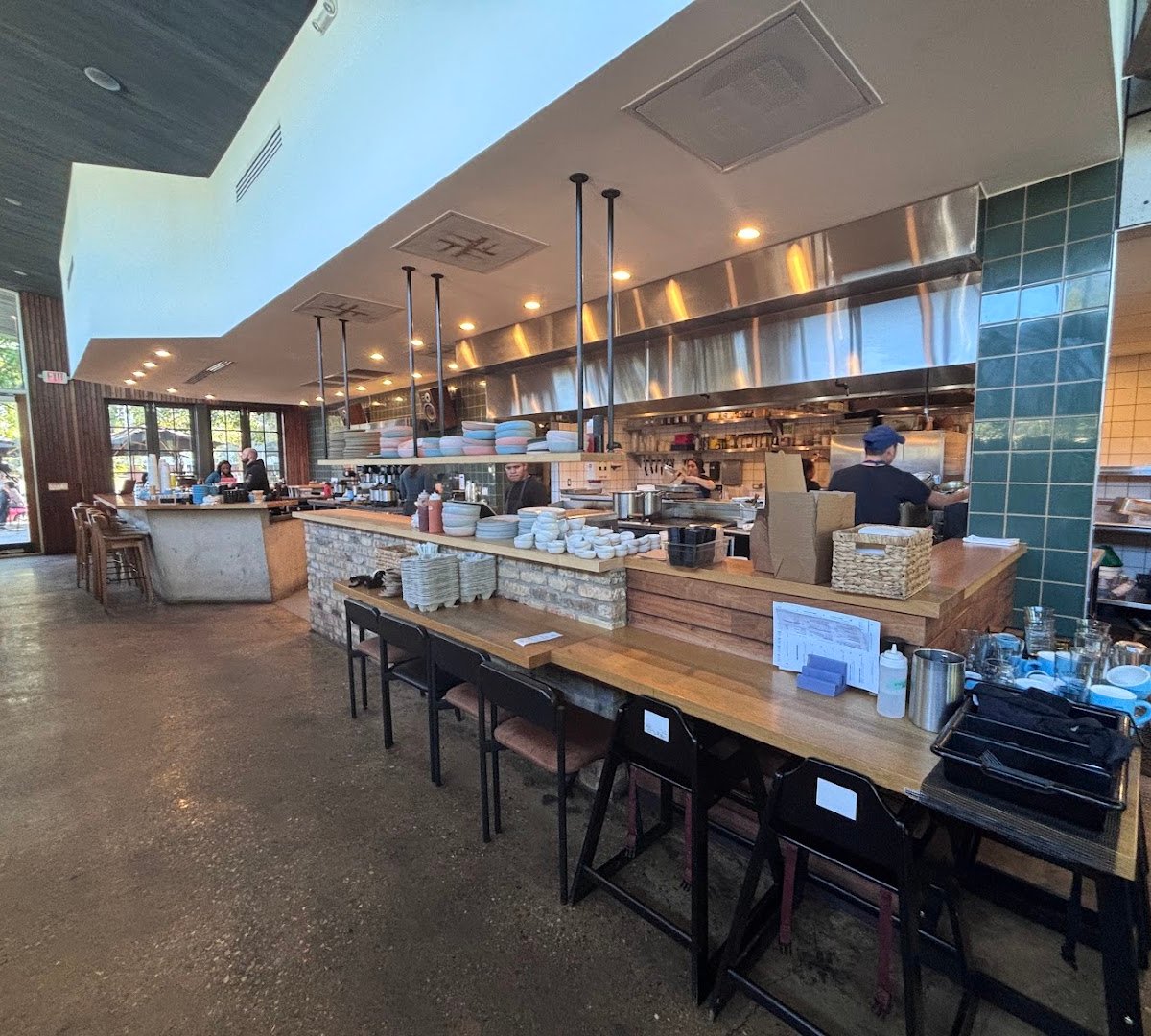 Proud Mary Coffee specialty coffee shop in Austin - photo 11