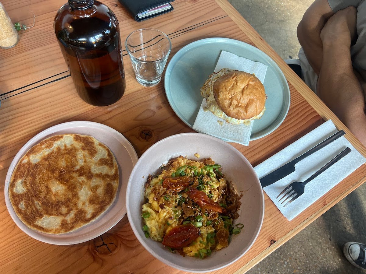 Proud Mary Coffee specialty coffee shop in Austin - photo 5