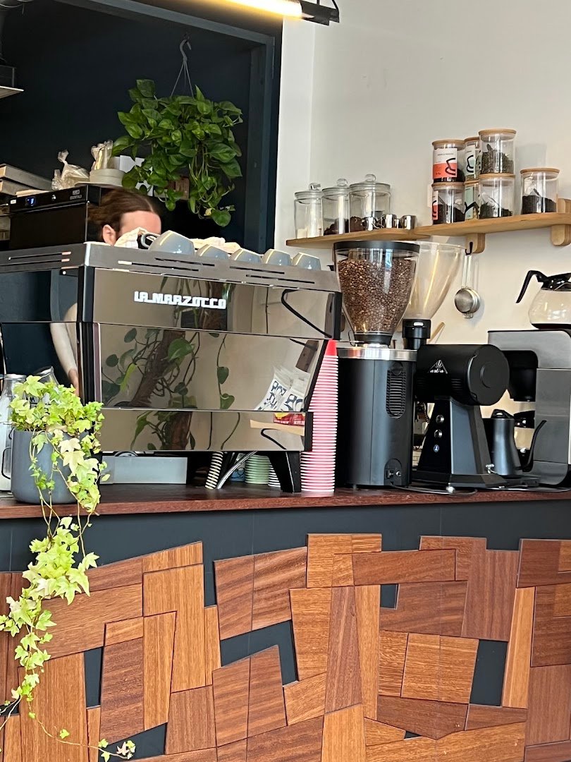 Interior of Fortitude Coffee, specialty coffee shop in Edinburgh