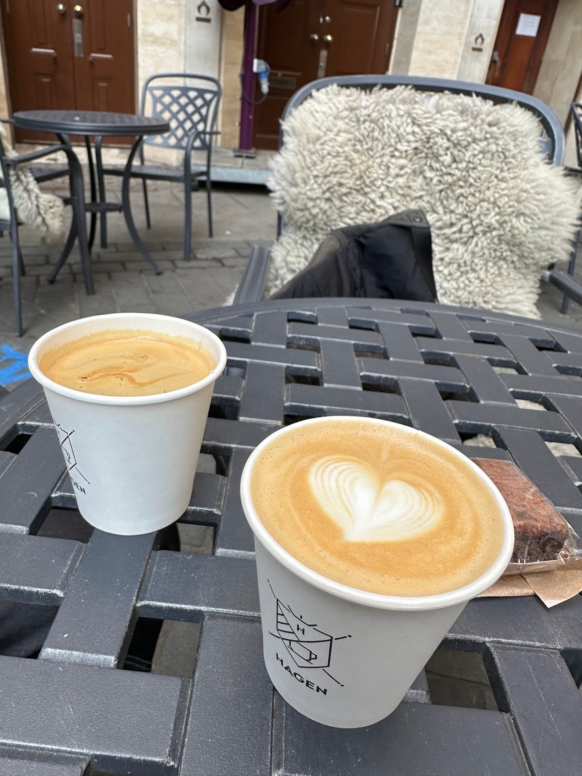 Hagen Espresso Bar (Hagen Mayfair) specialty coffee shop in London - photo 5