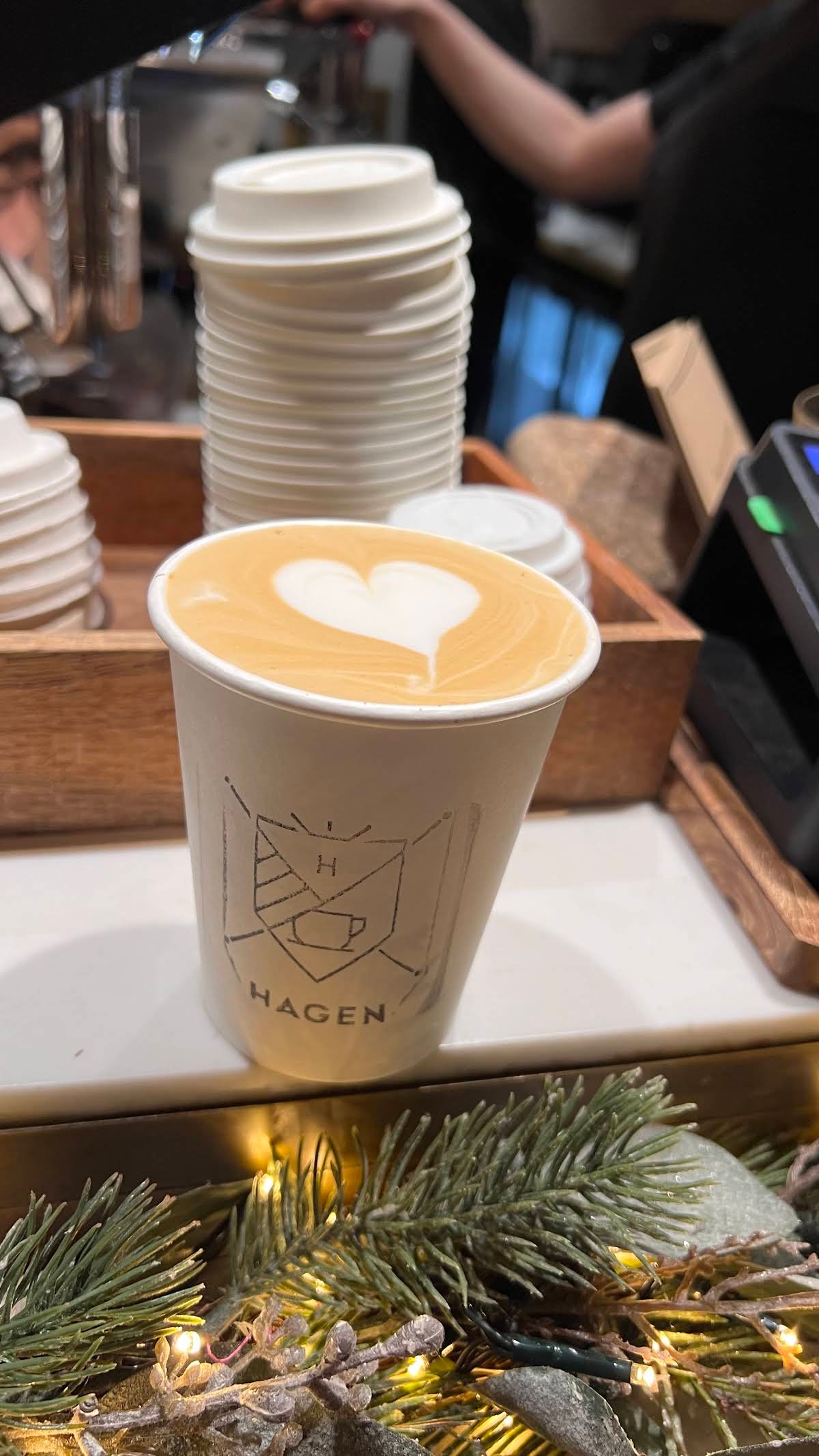 Hagen Espresso Bar (Hagen Mayfair) specialty coffee shop in London - photo 10