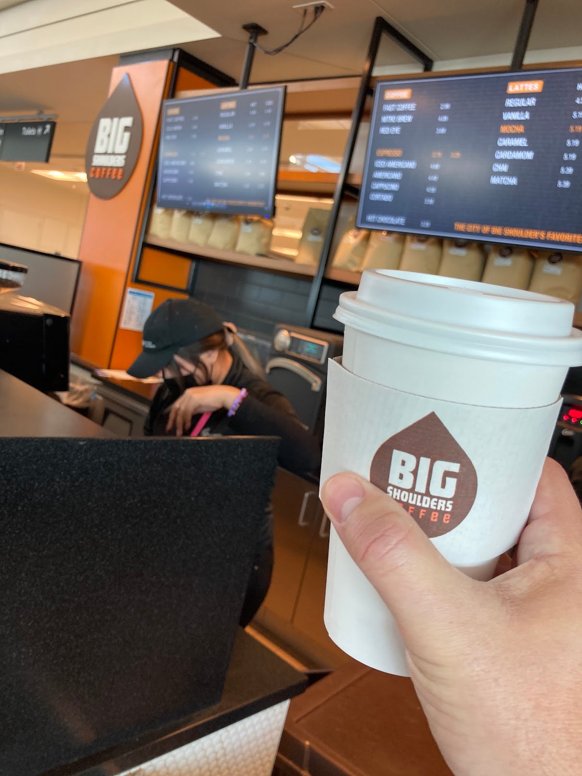 Big Shoulders Coffee specialty coffee shop in Chicago - photo 4