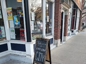 Emerald City Coffee specialty coffee shop in Chicago - photo 12