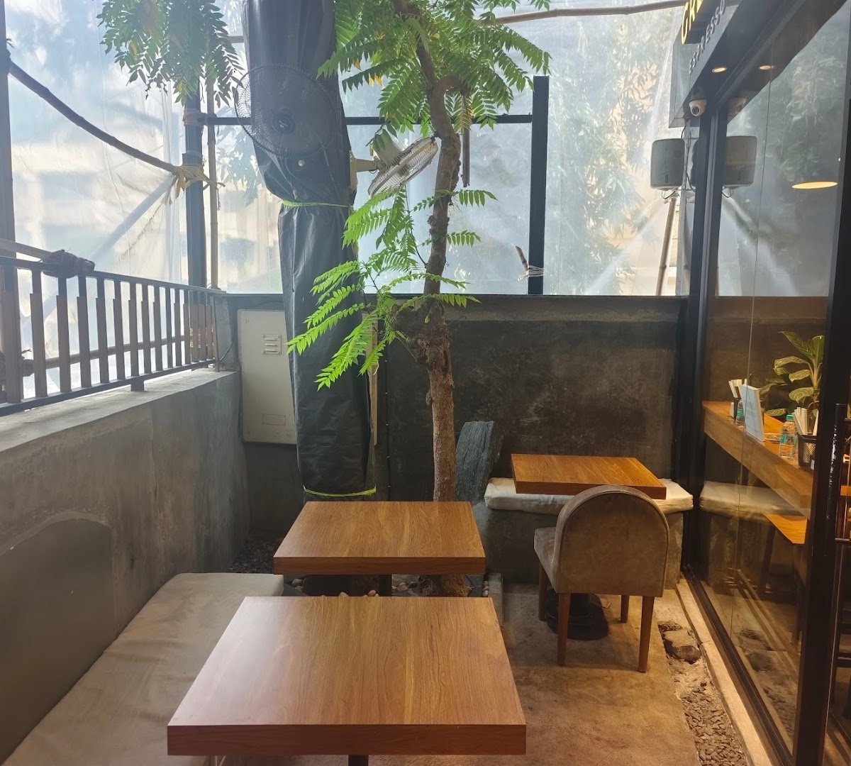 Interior of Grey Soul Coffee Roasters (Bandra West), specialty coffee shop in Mumbai