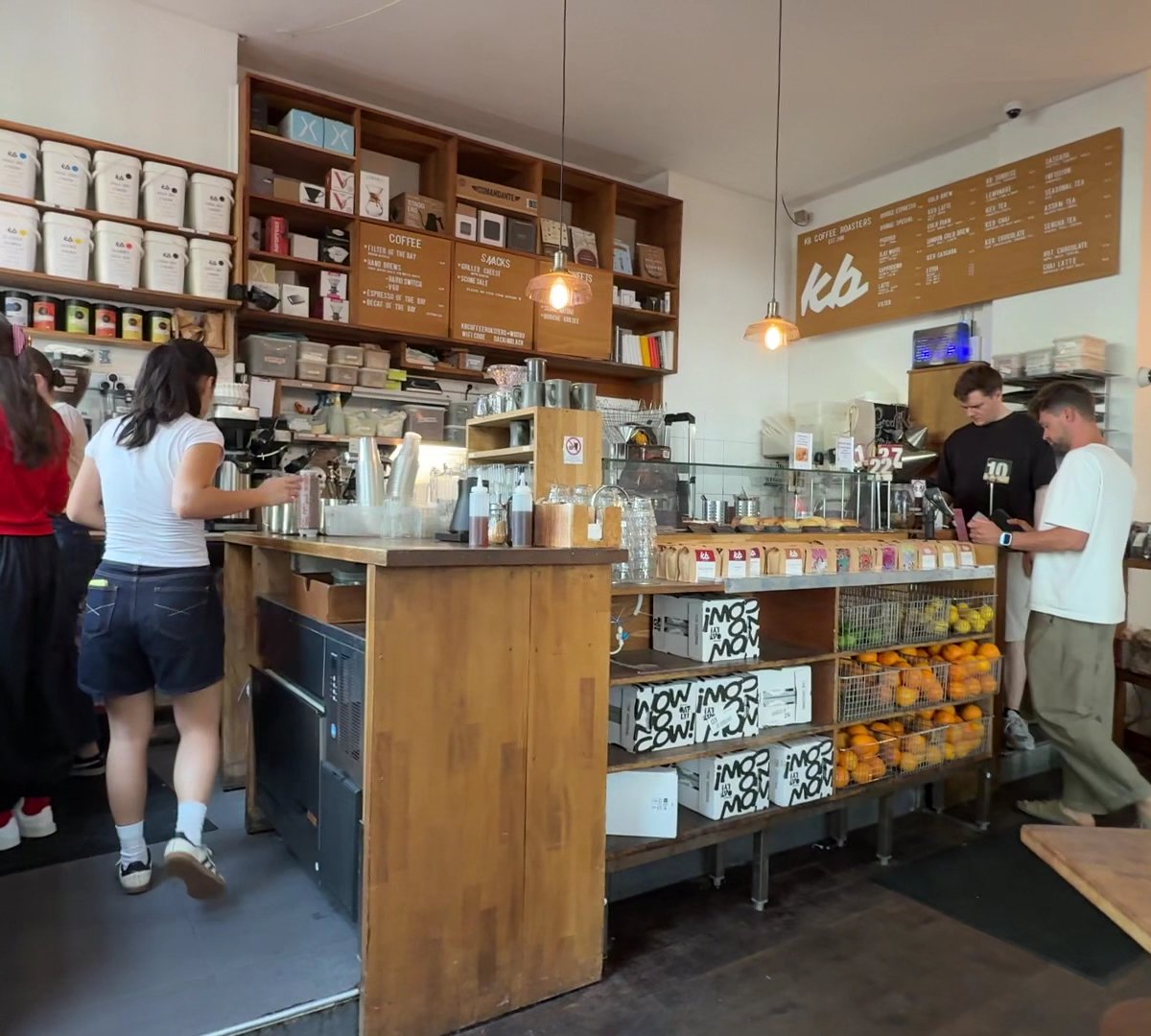 KB Coffee Roasters specialty coffee shop in Paris - photo 8
