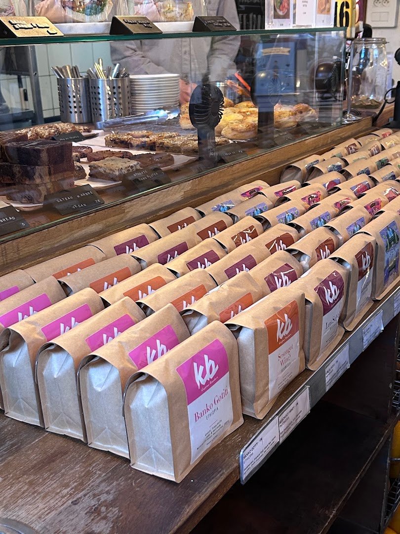 KB Coffee Roasters specialty coffee shop in Paris - photo 9