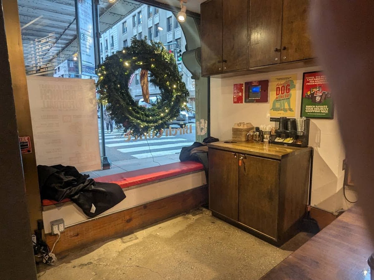 Birch Coffee specialty coffee shop in New York - photo 4