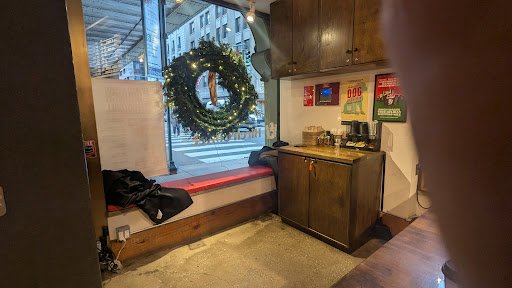 Birch Coffee specialty coffee shop in New York - photo 5