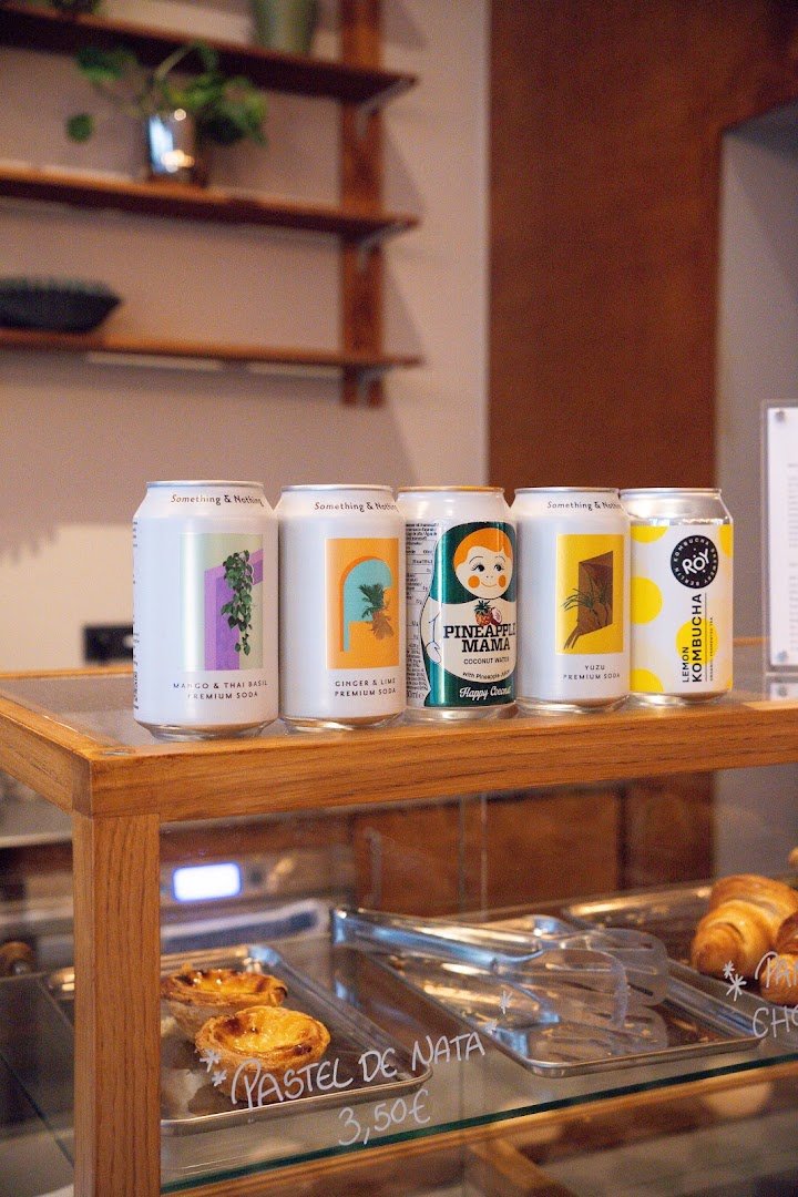 Calli. the coffee club specialty coffee shop in Berlin - photo 9
