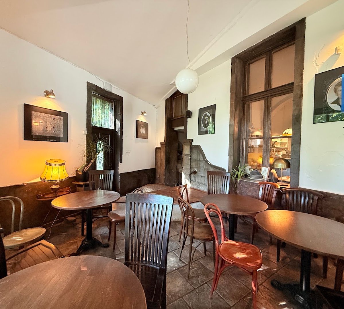 Interior of Proces Kawki, specialty coffee shop in Warsaw