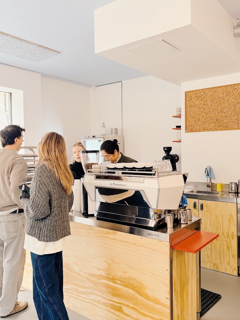Hip Hop specialty coffee shop in Copenhagen - photo 2