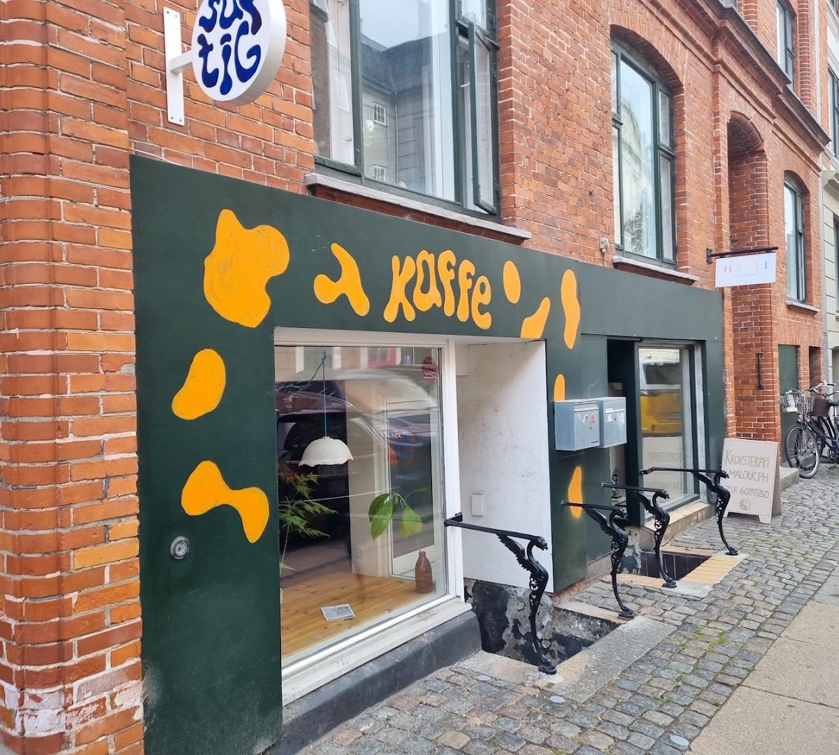 Saftig Kaffe specialty coffee shop in Copenhagen - photo 8