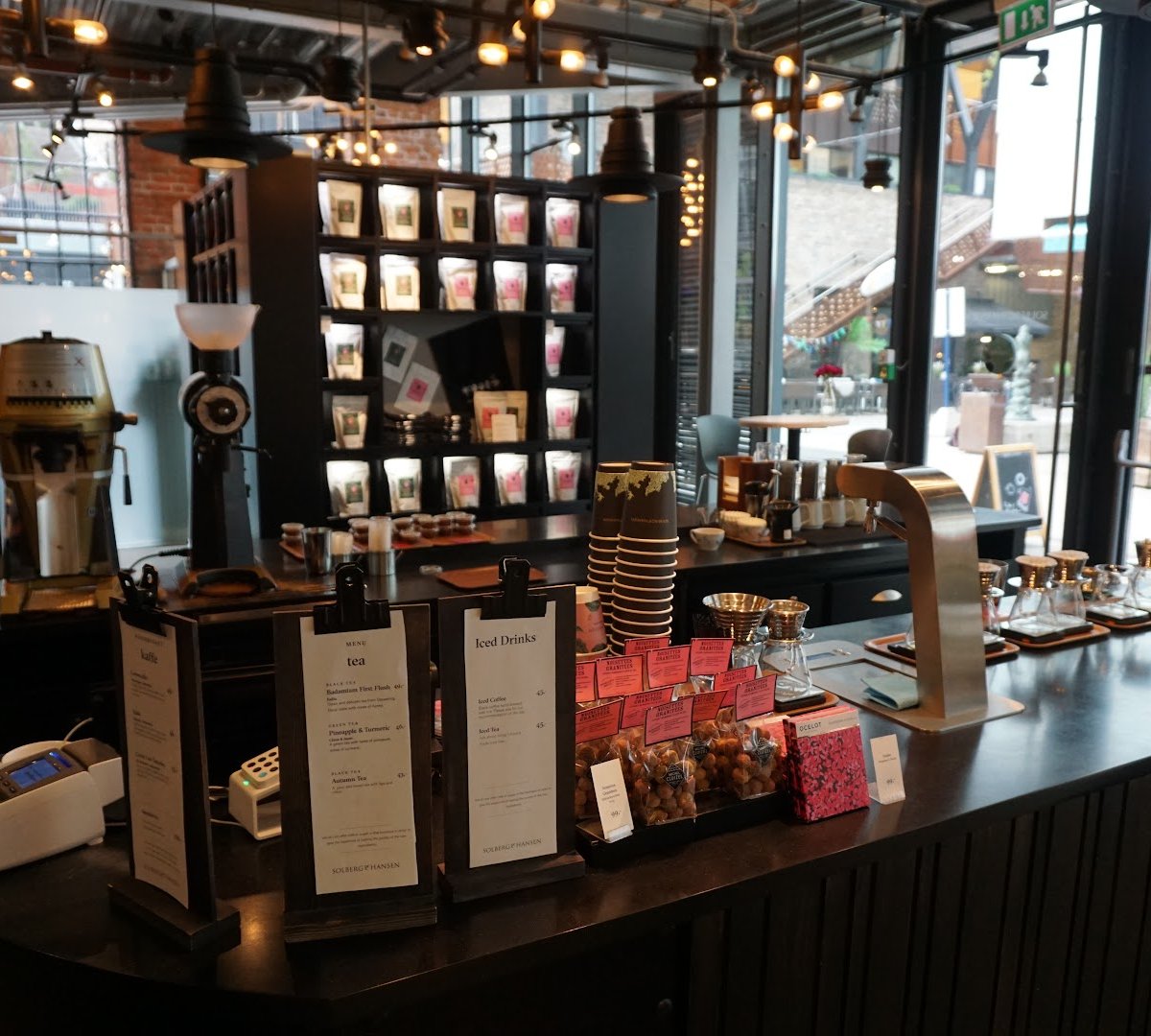 Interior of Solberg & Hansen AS, specialty coffee shop in Oslo
