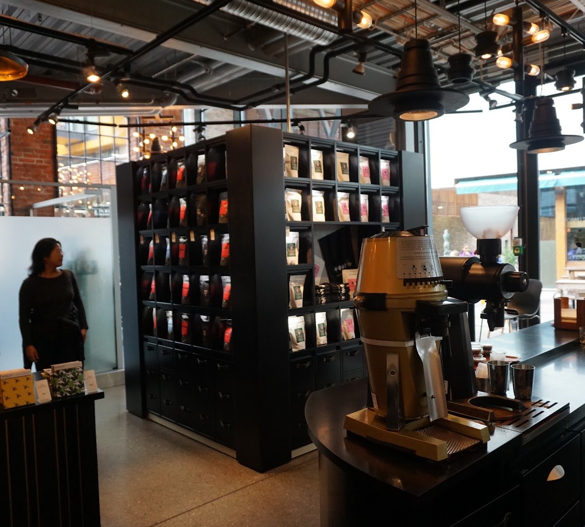Interior of Solberg & Hansen AS, specialty coffee shop in Oslo