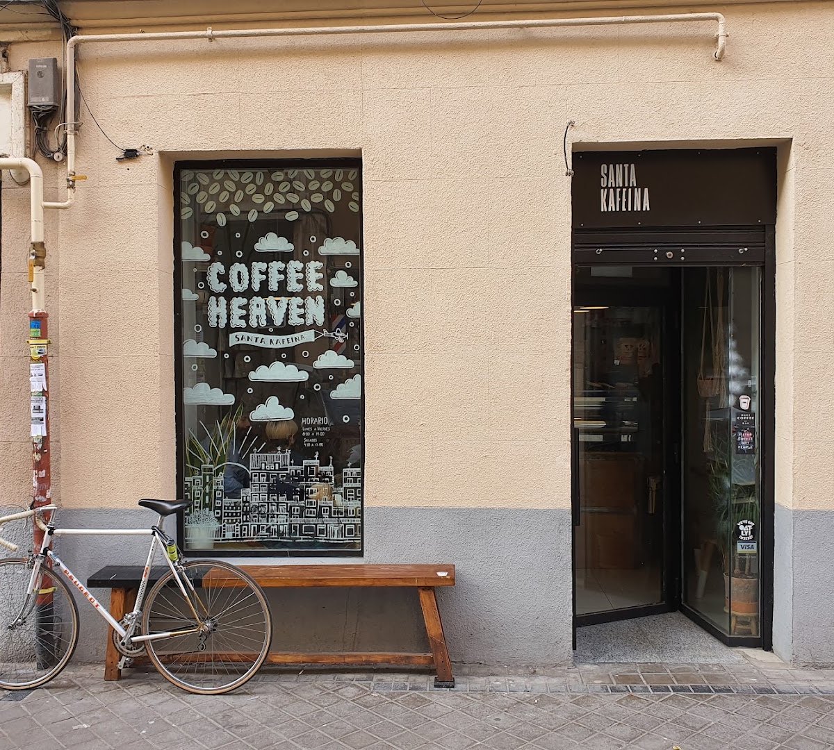 Santa Kafeina specialty coffee shop in Madrid - photo 9