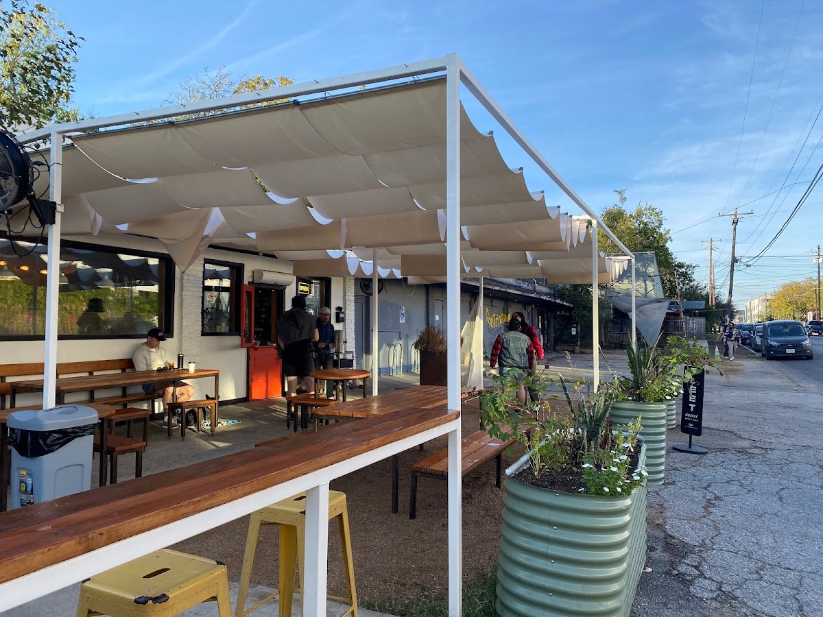 Fleet Coffee specialty coffee shop in Austin - photo 5