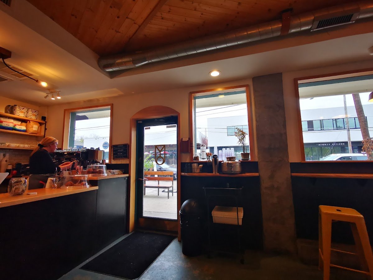 Fleet Coffee specialty coffee shop in Austin - photo 6