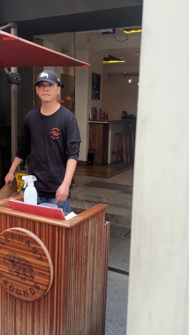 Elephant Grounds specialty coffee shop in Hong Kong - photo 10
