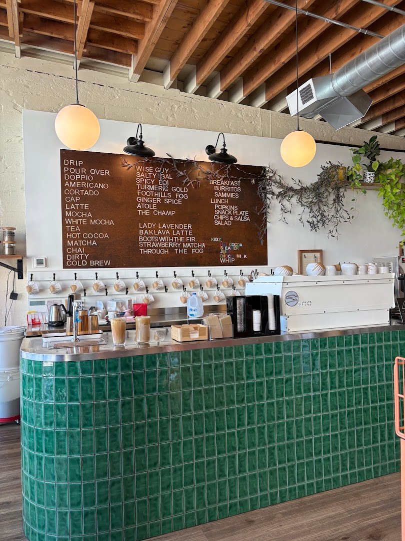 Common Ground Coffee and Market specialty coffee shop in Boise - photo 4