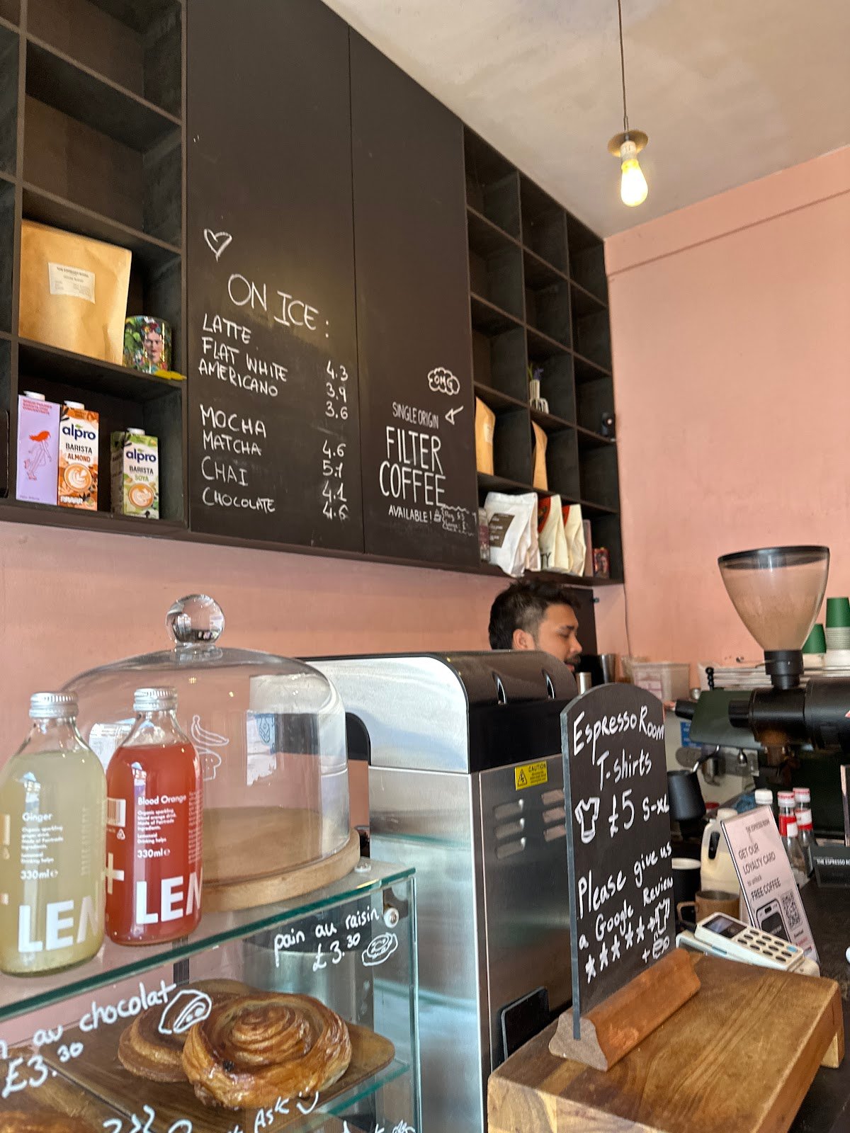 The Espresso Room specialty coffee shop in London - photo 4