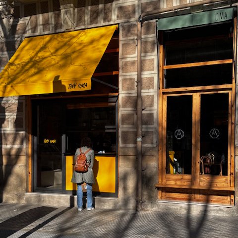 OMA Bistró specialty coffee shop in Barcelona - photo 4
