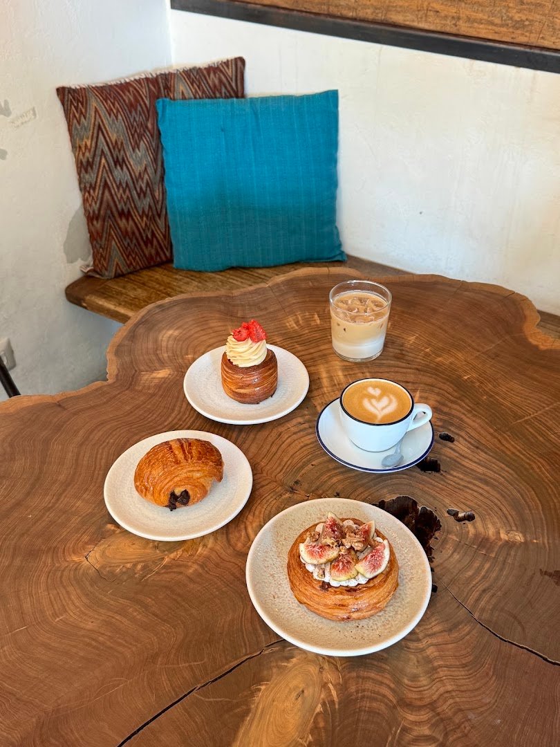 Coffee at Hygge, specialty coffee shop in Milan