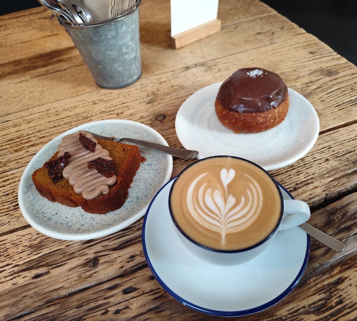 Coffee at Hygge, specialty coffee shop in Milan