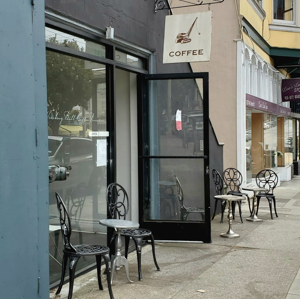 Wrecking Ball Coffee Roasters specialty coffee shop in San Francisco - photo 2