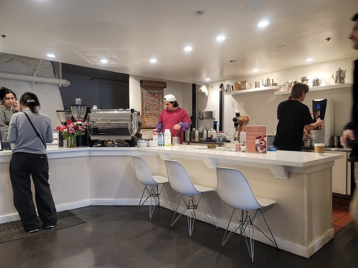 Wrecking Ball Coffee Roasters specialty coffee shop in San Francisco - photo 4