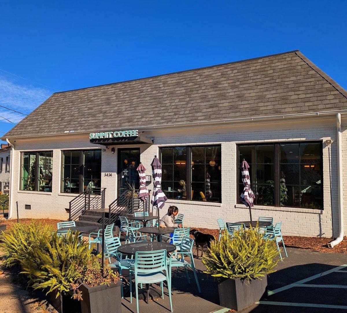 Storefront of Summit Coffee Eastover, specialty coffee shop in Charlotte