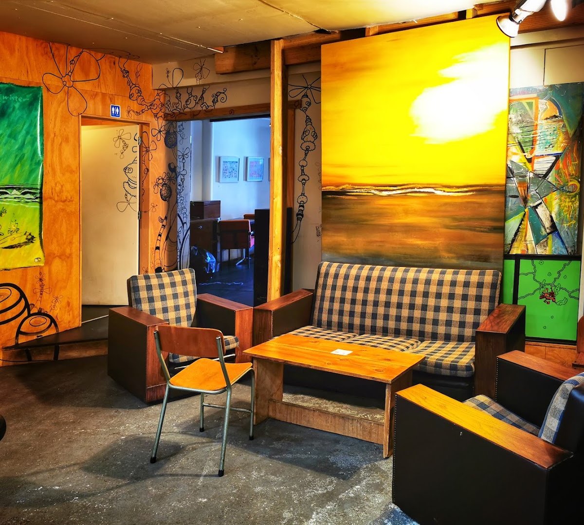 Interior of Raglan Roast Coffee, specialty coffee shop in Wellington